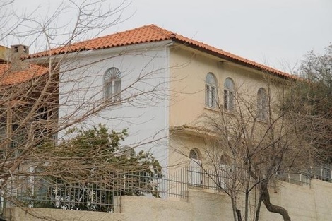 Ιερά Μονή Αγίας Τριάδος Βουρών (Τράπεζας Αιγείρας)