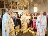 ΑΡΧΙΕΡΑΤΙΚΗ ΘΕΙΑ ΛΕΙΤΟΥΡΓΙΑ ΣΤΗΝ ΠΑΝΗΓΥΡΙΖΟΥΣΑ ΙΕΡΑ ΜΟΝΗ ΠΑΝΑΓΙΑΣ ΜΑΚΕΛΛΑΡΙΑΣ