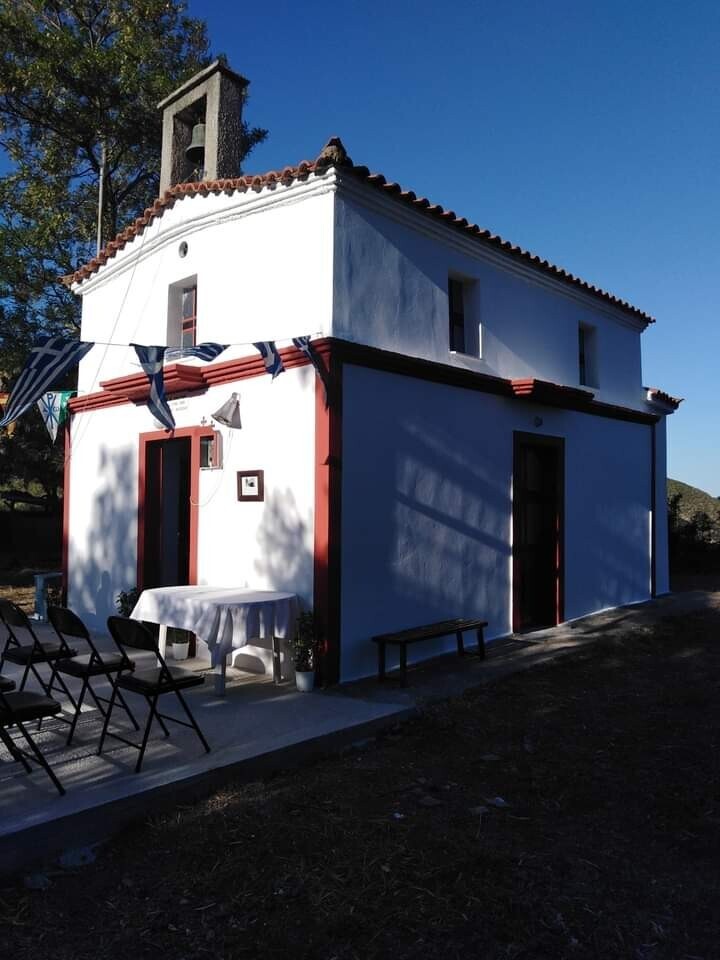 Πρόγραμμα εορτής Ιερού Παρεκκλησίου Αγίου Κωνσταντίνου και Ελένης Κουνινάς
