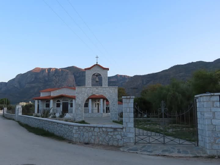 Ιερός Ναός Αγίας Παρασκευής Ελαιώνος Αιγιαλείας