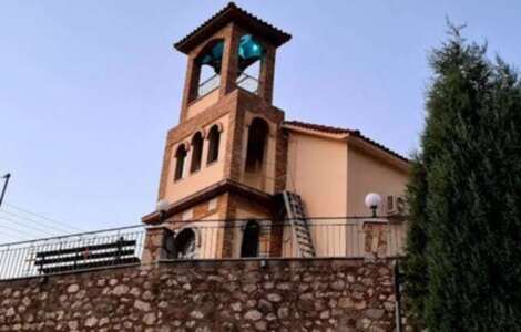 Ιερός Ναός Μεταμορφώσεως του Σωτήρος Δερβενίου Αιγιαλείας
