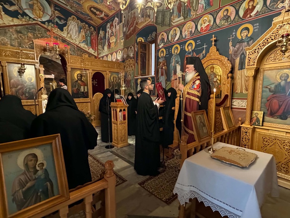 Αρχιερατική Θεία Λειτουργία και Ιερό Μνημόσυνο του μακαριστού Γέροντος Ευσεβίου Γιαννακάκη στην Ιερά Μονή Αγίου Ιωάννου του Θεολόγου Βερίνου Αιγιαλείας