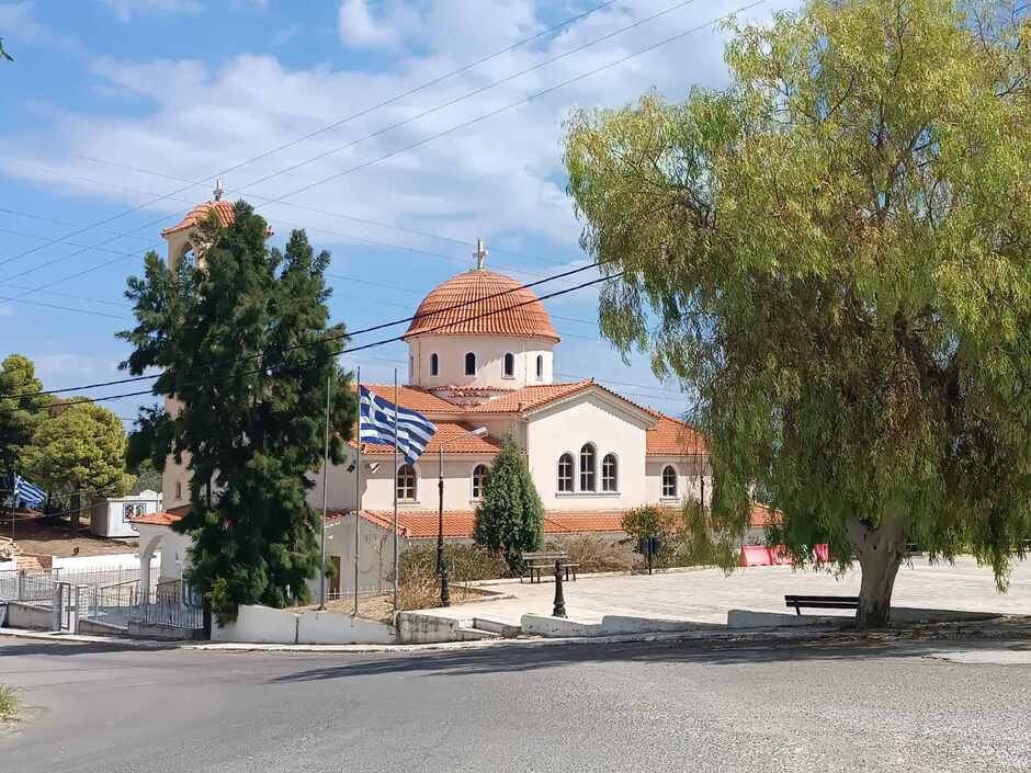 Ιερός Ναός Αγίου Δημητρίου Αιγών (Λαμπινού) 