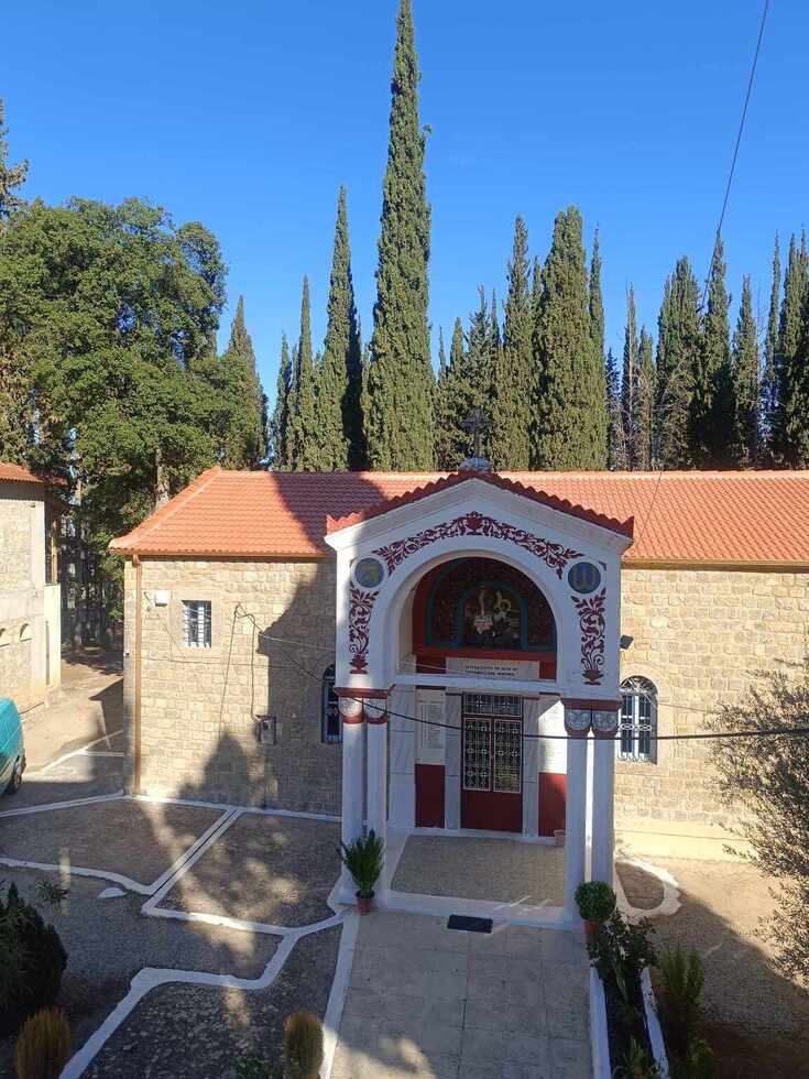 Ιερός Ναός Κοιμήσεως Της Θεοτόκου Μοναστηρίου (Παναγία η Βεργουβιτσιώτισα)