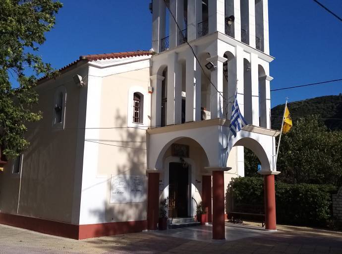 Ιερός Ναός Αγίου Αθανασίου Ελίκης