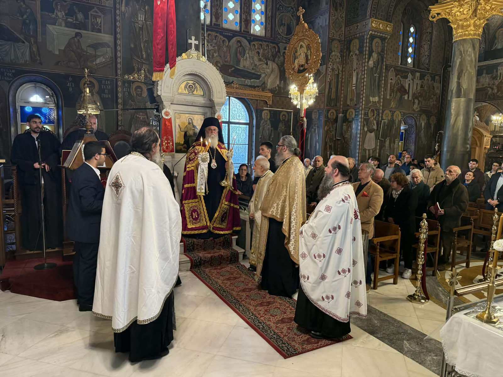 Η Τιμία Κάρα του Αγίου Χριστοφόρου του Παπουλάκου στον Ιερό Ναό Αγίων Πάντων Καλλιθέας της Ιεράς Αρχιεπισκοπής Αθηνών
