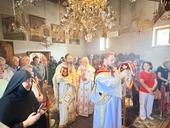 ΑΡΧΙΕΡΑΤΙΚΗ ΘΕΙΑ ΛΕΙΤΟΥΡΓΙΑ ΣΤΗΝ ΠΑΝΗΓΥΡΙΖΟΥΣΑ ΙΕΡΑ ΜΟΝΗ ΠΑΝΑΓΙΑΣ ΜΑΚΕΛΛΑΡΙΑΣ