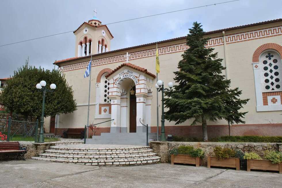 Ι.Ν. Αγίων Αναργύρων Αμπελοκήπων Αιγιαλείας: Πρόγραμμα Αγίας και Μεγάλης Εβδομάδος