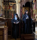 Ιστορική επίσκεψη και προσκύνημα αντιπροσώπων της Ιεράς Κοινότητας του Αγίου Όρους στις Ιερές Μονές Μεγάλου Σπηλαίου και Αγίας Λαύρας Καλαβρύτων