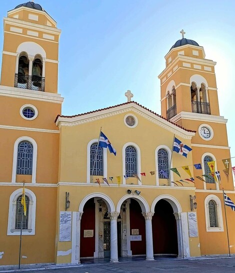 1ος ΚΑΤΑΝΥΚΤΙΚΟΣ ΕΣΠΕΡΙΝΟΣ (ΤΗΣ ΣΥΓΧΩΡΗΣΕΩΣ) ΣΤΟΝ Ι.Ν. ΠΑΜΜΕΓΙΣΤΩΝ ΤΑΞΙΑΡΧΩΝ ΑΙΓΙΟΥ