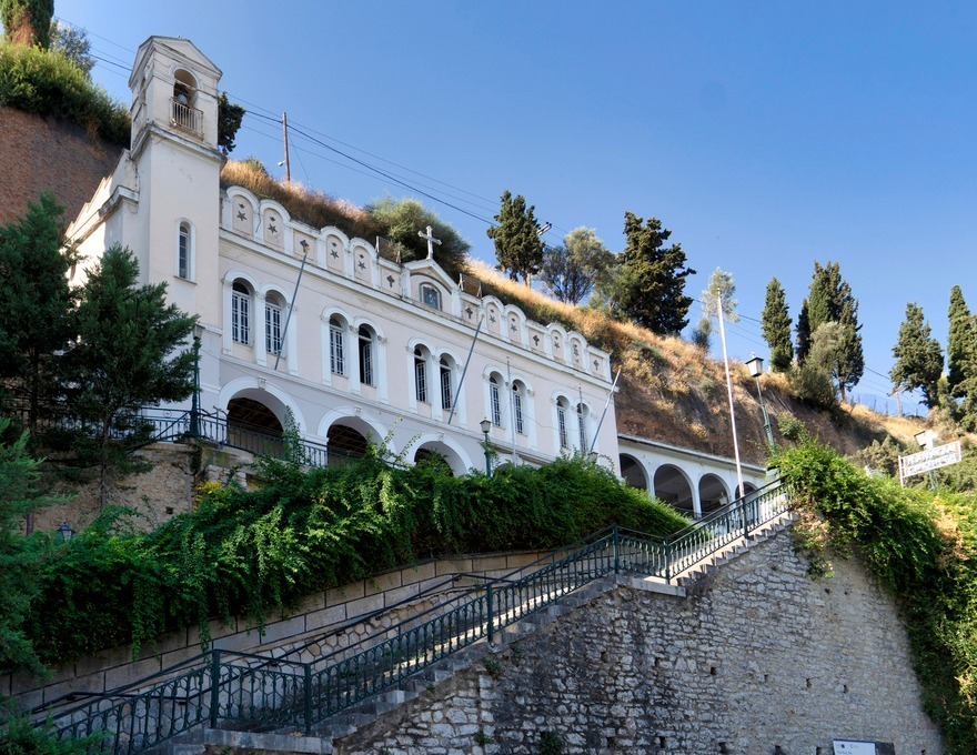Ιερά Παράκληση υπέρ πνευματικής ενισχύσεως εν όψει των ενδοσχολικών και εισαγωγικών εξετάσεων