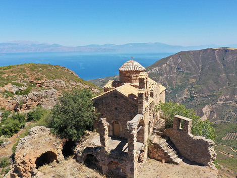 Ιερά Μονή Αγίου Νικολάου Τράπεζας (Παλαιομονάστηρο)